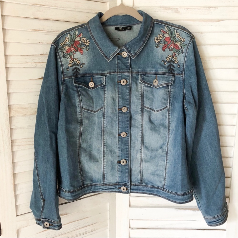 NWT: embroidered jean jacket